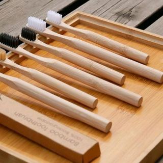 bàn chải đánh răng gỗ tre trúc