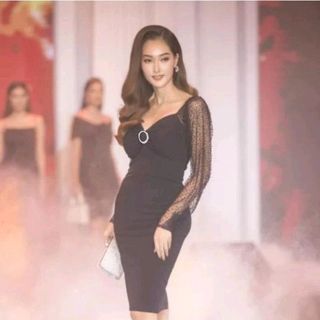 ĐẦM BODY TAY LƯỚI ĐÍNH PHA LÊ - mẫu hoa hậu Thái Lan