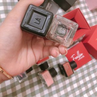 Nước hoa vùng kín Foellie