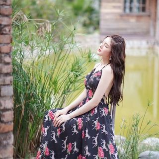 Đầm Dài Hở Lưng Siêu hot