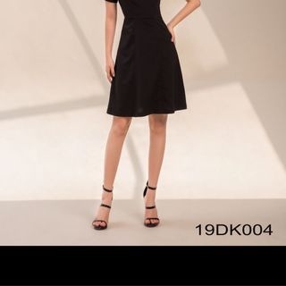 Thời trang công sở thanh lịch và xinh xắn