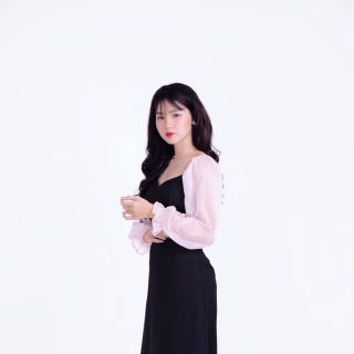Đầm bánh bèo đen phối tay hồng