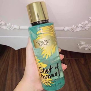 Xịt body Victory Secret