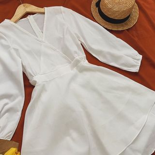 Đầm chéo dài tay