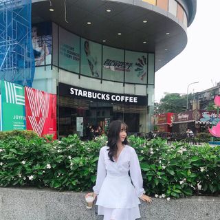 Đầm chéo dài tay