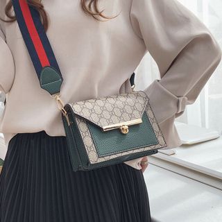 Túi Nữ Đeo Chéo Phong Cách Châu Âu Siêu Chất D601