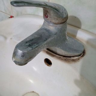 Tẩy trắng bồn cầu inox sen vòi gạch men rỉ sét chai Sabo-si 500ml không mùi