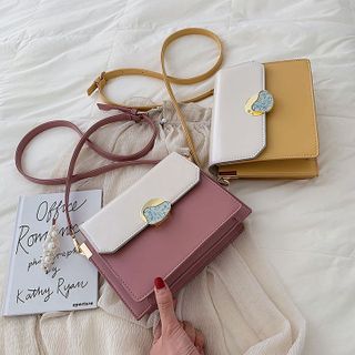 Túi Nữ Vuông Kiểu Dáng Hàn Quốc Hottrend D580