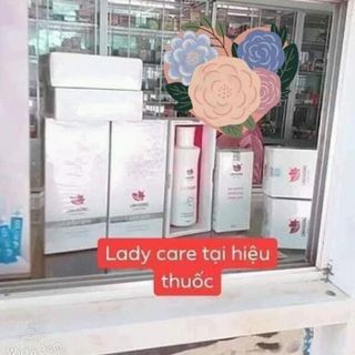 Dung dich vẹ sinh phụ nữ Lady Care Linh Hương