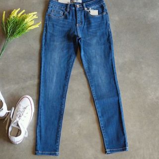 Quần nhỡ Skinny