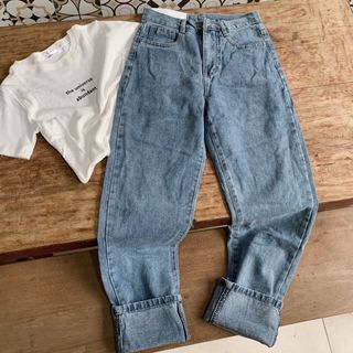 Quần baggy xoắn lai
