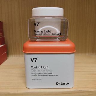 Kem dưỡng V7 Toning light mẫu vuông giá sỉ