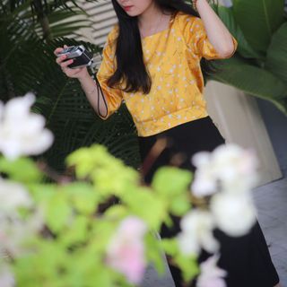 Áo tay lửng nơ lưng SILK SHIRT WITH BOW