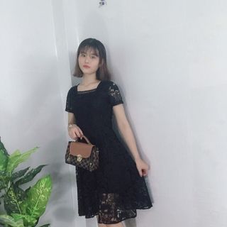 Đầm Ren Xòe Đen Dự Tiệc Sang Trọng - TP1769B