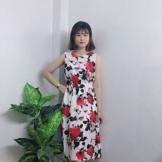 Đầm Maxi Hoa Hồng Nền Trắng Duyên Dáng - TP1623B
