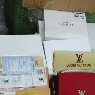 túi xách full box đầy đủ bill thẻ