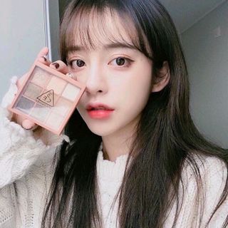 phấn mắt hàn quốc