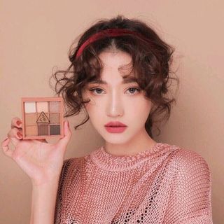 phấn mắt hàn quốc
