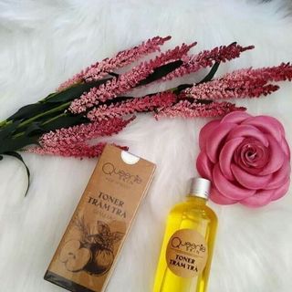 toner tràm trà giấm táo nhật bản queenie skin giá sỉ