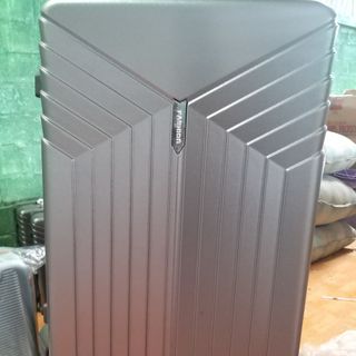 Vali hợp kim khóa sập - Thanh lý số lượng lớn