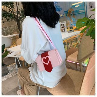 Kèm Nơ Túi Nữ Đeo Chéo Chữ LOVE Ngọt Ngào Sang Trọng D633