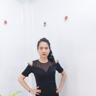 Đầm Dạ Hội Đen Sang Trọng Hở Vai Lưới Đính Hạt Lấp Lánh - TP1766B