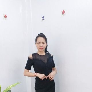 Đầm Dạ Hội Đen Sang Trọng Hở Vai Lưới Đính Hạt Lấp Lánh - TP1766B