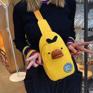 Túi Đeo Ngực Nữ Em Vịt Siêu Hot D523