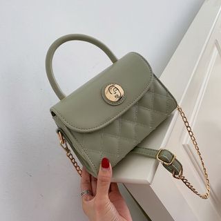 Túi đeo chéo hình thoi có tay cầm Hottrend D539