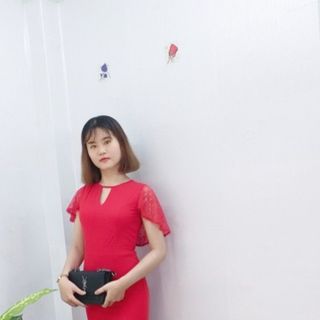 Đầm Cao Cấp Dự Tiệc Ren Đỏ Choàng Xẻ Đùi Đuôi Cá - TP1773B