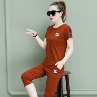 Set bộ lửng màu ngói logo da viền sọc tay thời trang - TP1612A