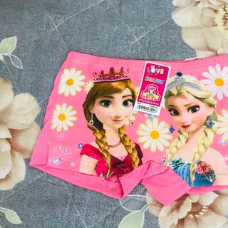 Quần lót trẻ em