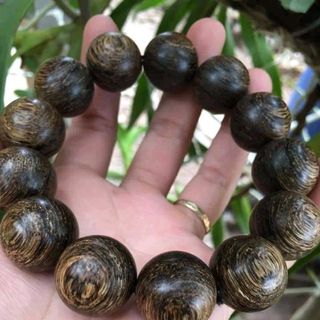 Trầm hương sánh chìm Hàng ghép tự nhiên 100