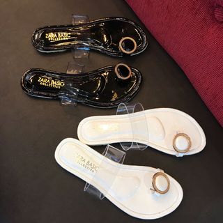 Dép cột ngón