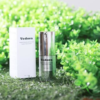 Kem dưỡng trắng da mặt cao cấp Vedora