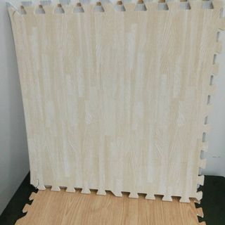Tấm nhựa lót sàn