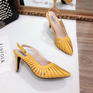 Giày sandal cắt