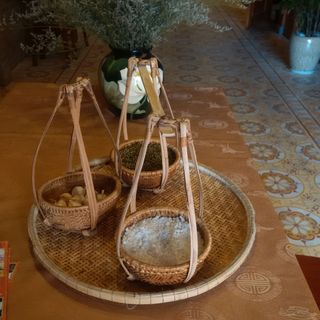 Quang gánh mây tre