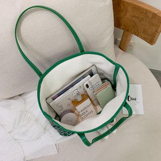 Túi đeo Vai Đan Cách Điệu Kèm Móc Khóa Cún D661