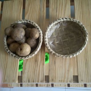 Quang gánh mây tre