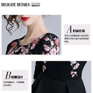 ĐẦM XÒE THÊU PHỐI REN
