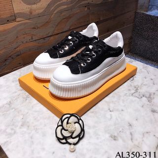Giày bata kim