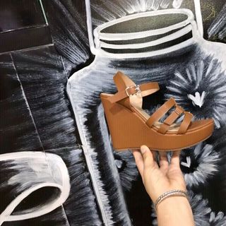Giày sandal đế xuồng cao 7p