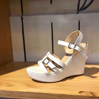 Giày sandal đế xuồng cao 7p