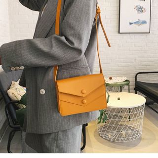 Túi đeo chéo nữ trẻ trung
