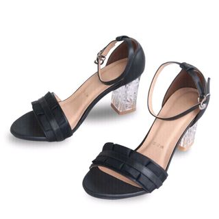 Giày sandal gót mica trong