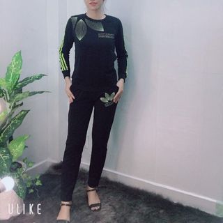 Set Bộ Thể Thao tay dài màu Đen in họa tiết- T002