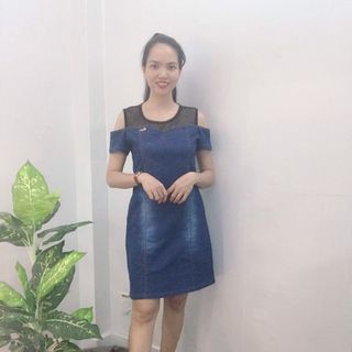 Đầm Jean Phối Lưới Lỡ Vai Trẻ Trung - TP1827B