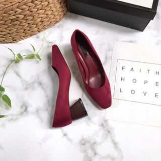 Giày bít da lộn 5p gót gỗ siêu sang