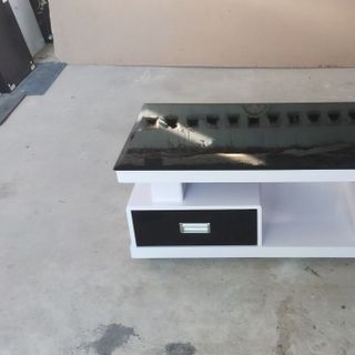 Bàn sofa giá rẻ có hộc sơn Pu chống nước